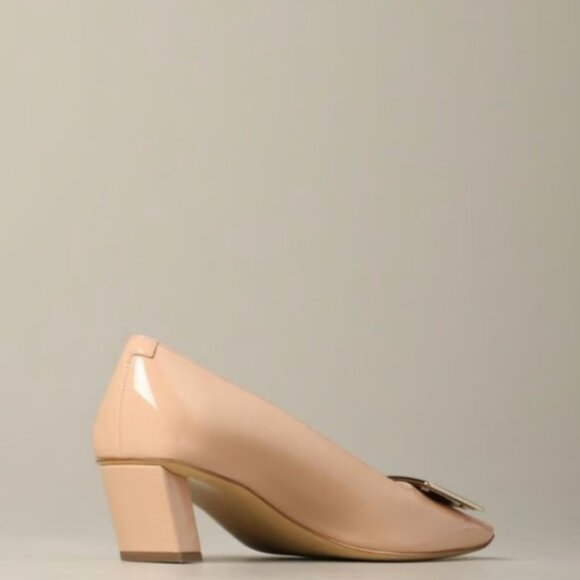 Roger Vivier Patent Leather Pump EU36/US6 Nude - Picture 8 of 11